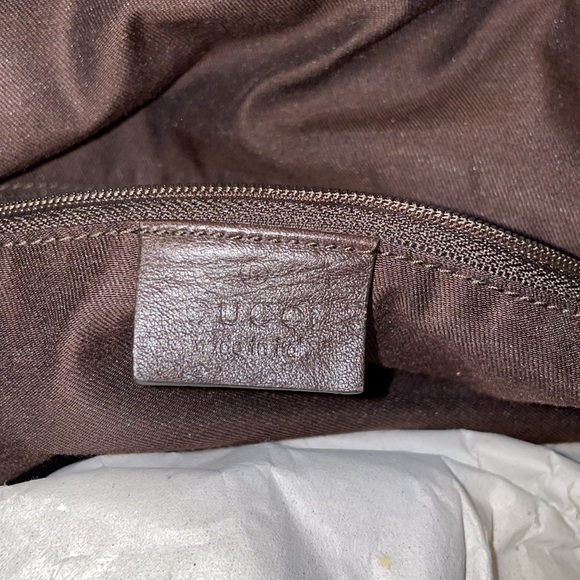 Authentic Gucci Sukey Boston Bag - Picture 2 of 4